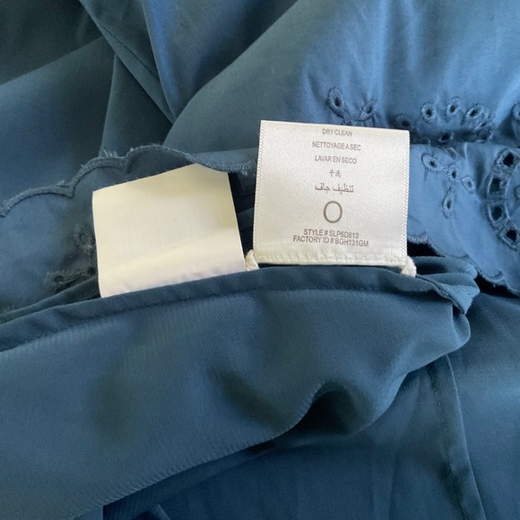 BCBG MAXAZARIA Mini Dress Womens 4 Blue Short Sleeve Eyelet Lined - Picture 9 of 9